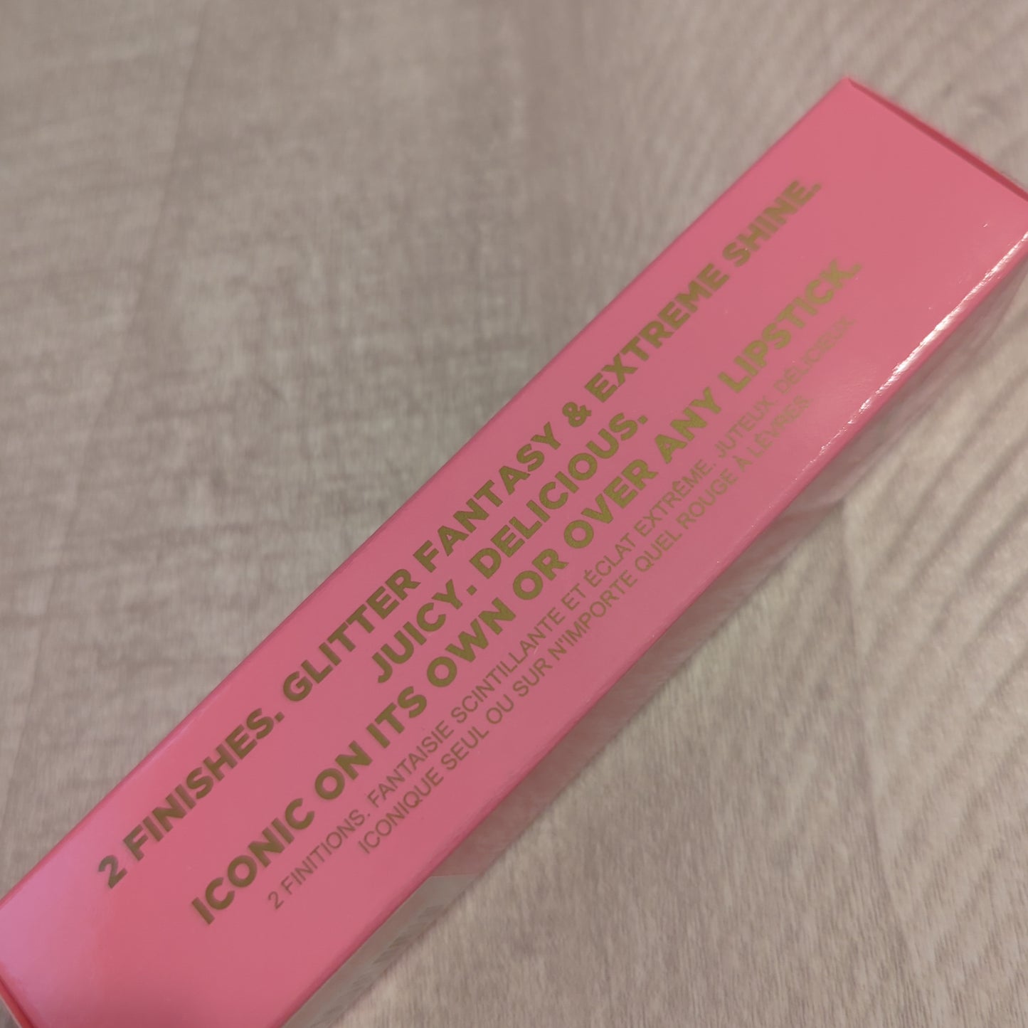 Jeffree Star The Gloss in shade Control FreakShop the exclusive Jeffree Star The Gloss in Control Freak. Experience the glitter fantasy with ultimate shine. Limited stock!$20.00Boston304