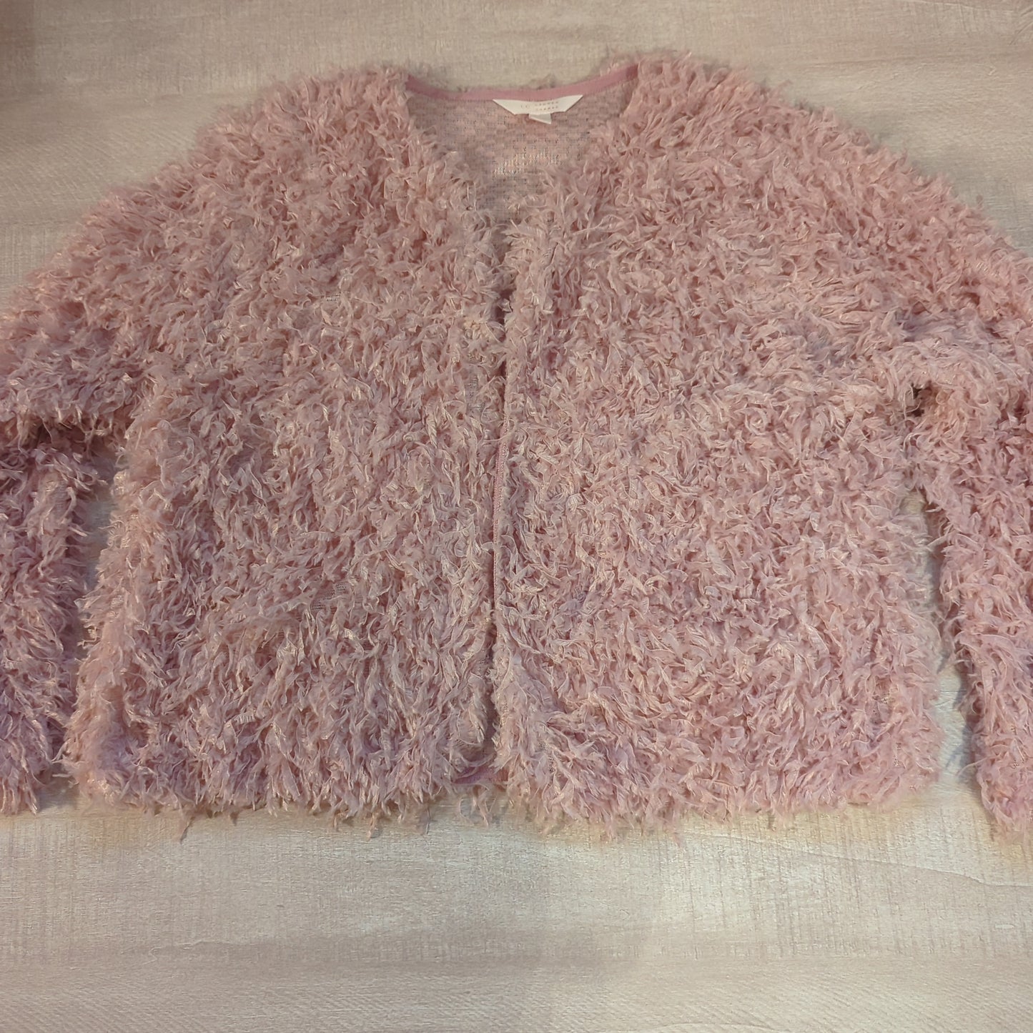 Lauren Conrad Lightweight, Feather like jacketElevate any outfit with the new Lauren Conrad Jacket. Lightweight, open-front design in pale lavender. Perfect fit, medium size. Add to cart now!$99.00Boston304