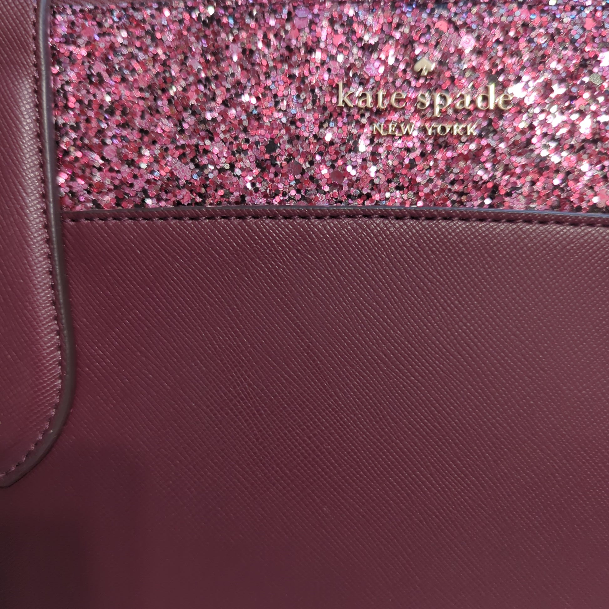 Kate Spade large tote in cherrywood/glitter detail & crossgrain leatherDiscover the elegant Kate Spade large tote in cherrywood with glitter detail & gold hardware. Perfect size at 14x11x6 inches. Shop luxury.$399.00Boston304