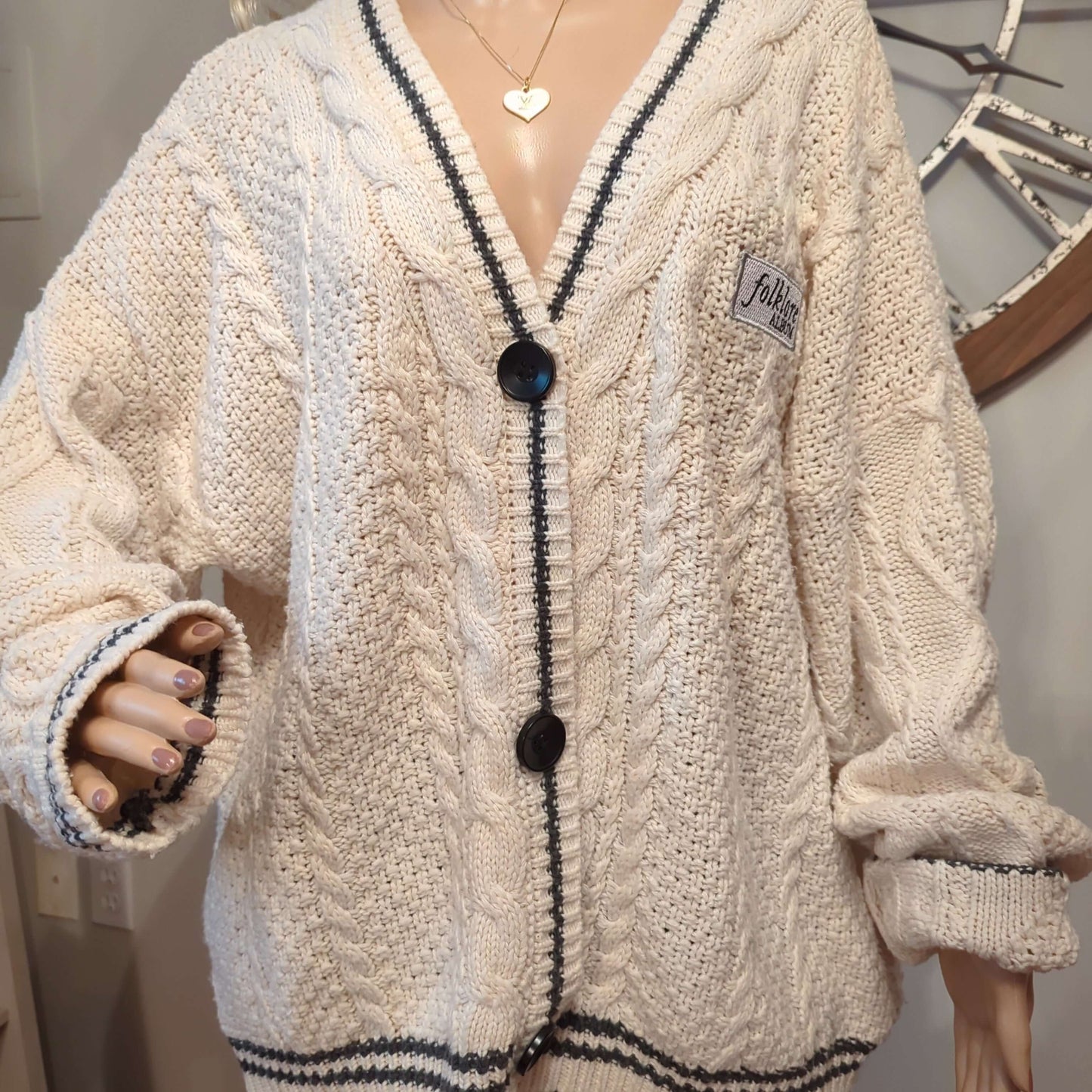 The Cardigan, Taylor Swift Folklore Album, Limited Edition, AuthenticOwn a piece of Taylor Swift's legacy with this authentic, limited edition Folklore album cardigan. Gently worn, cozy & stylish. Act fast!$599.00Boston304