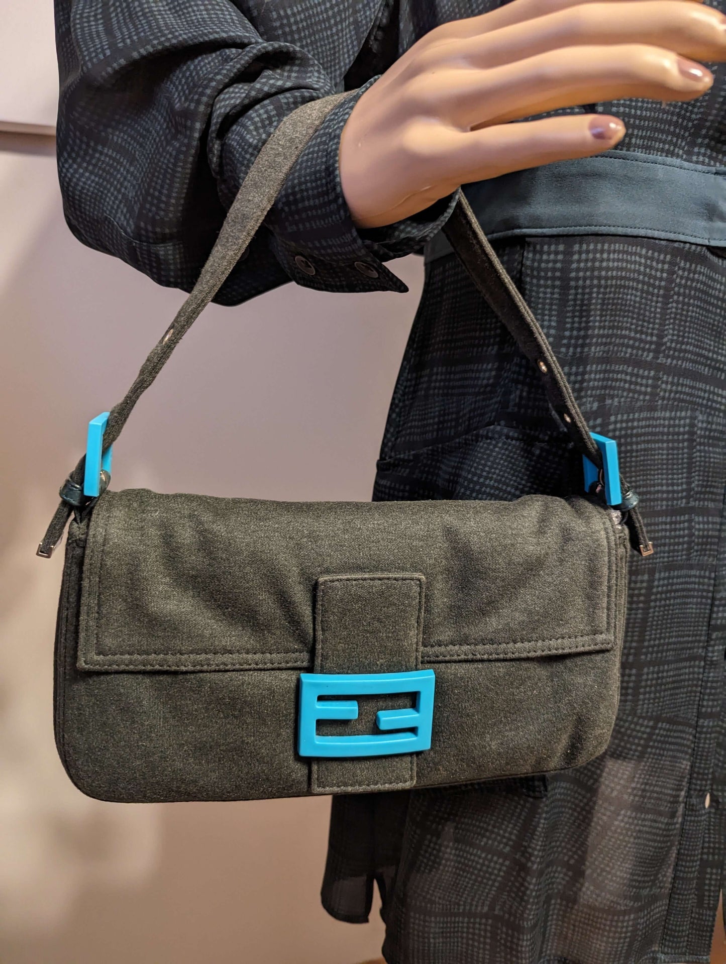 Fendi Mamback Shoulder BagShop the pristine Fendi Mamback Shoulder Bag with dark olive & teal accents. Cert of authenticity & dust bag included. Get yours now!$1295.00Boston304