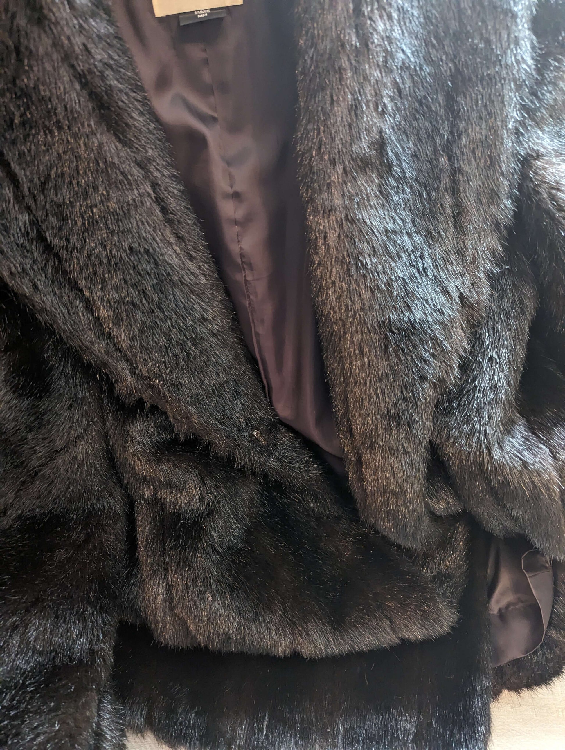 Pristine Vintage Mark Reed Exclusive Faux Fur CoatExquisite Vintage Mark Reed Faux Fur Coat, full length with a luxurious feel. Perfect for a timeless, chic look. Fits medium to large.$499.00Boston304