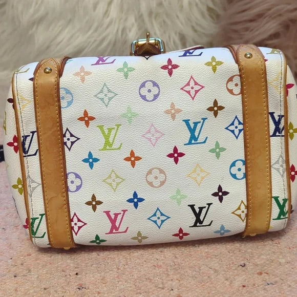 Louis Vuitton Murakami PriscillaOwn the exquisite Louis Vuitton Murakami Priscilla bag, in excellent condition with authenticity certificate. A timeless luxury piece.$1799.00Boston304