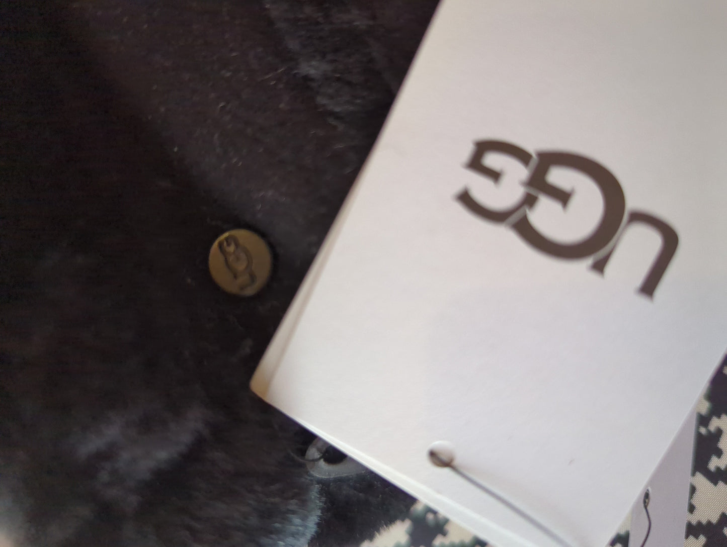 UGG Sheepskin Gloves